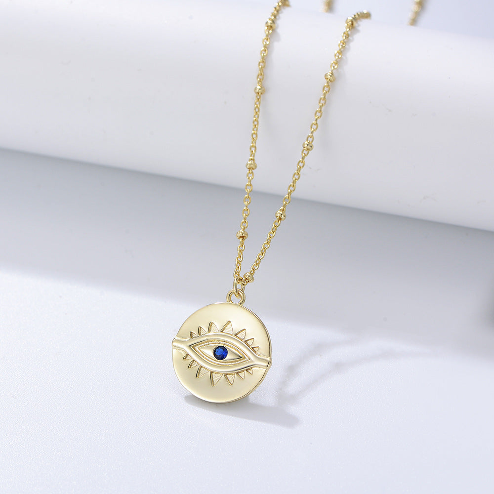 Gold-plated devil's eye S925 sterling silver retro round coin female necklace European and American ins light luxury eye clavicle chain