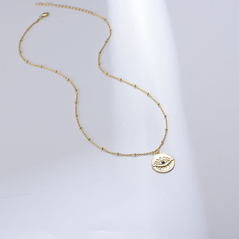 Gold-plated devil's eye S925 sterling silver retro round coin female necklace European and American ins light luxury eye clavicle chain